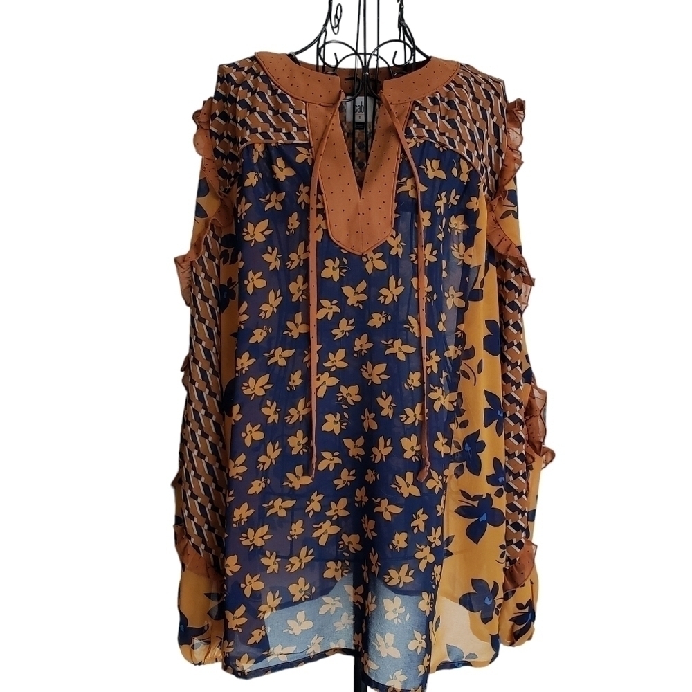 🔥NWT | CABI #3953 Harmony Blouse, Size S - Picture 6 of 10